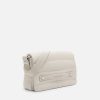 Online Yara Shoulder Bag Shoulder Bags