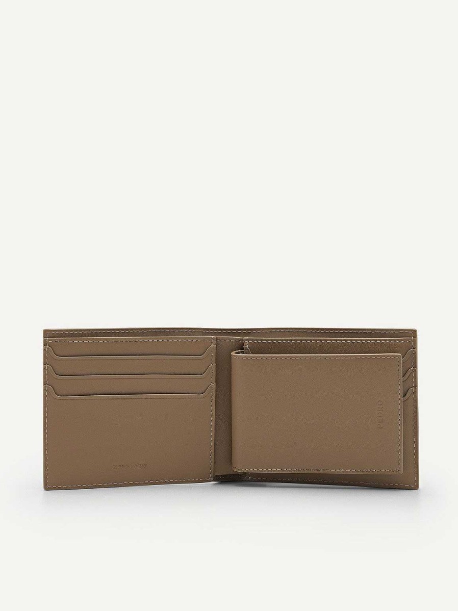 Hot Pedro Icon Leather Bi-Fold Wallet In Pixel Wallets