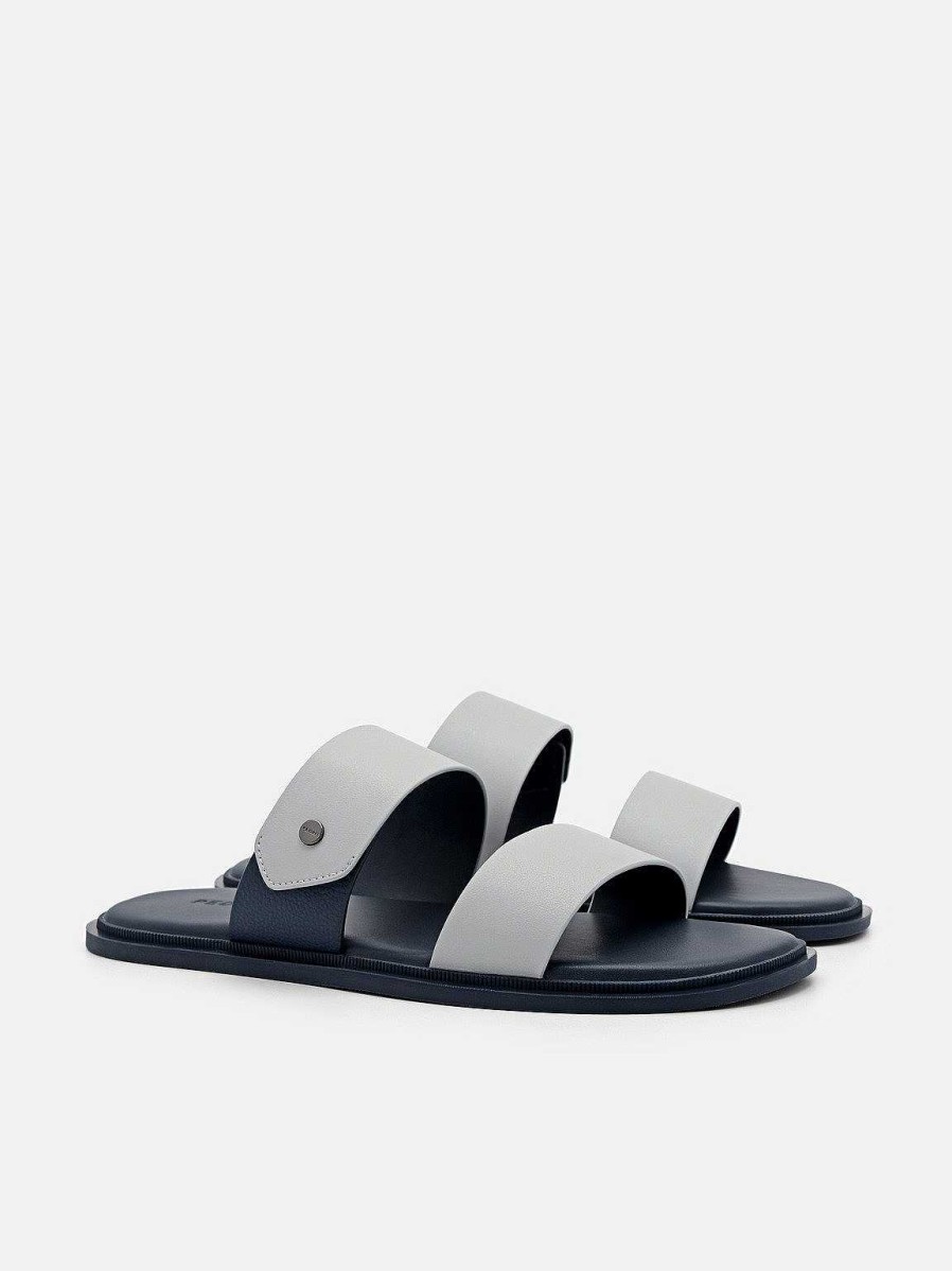 New Oliver Slide Sandals Sandals