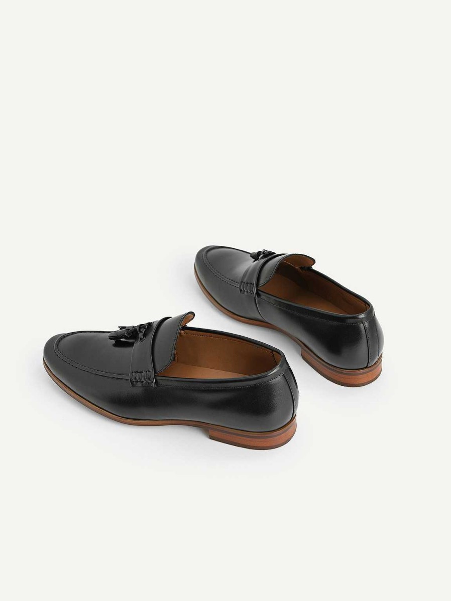 Wholesale Leather Tasselled Loafers Loafers